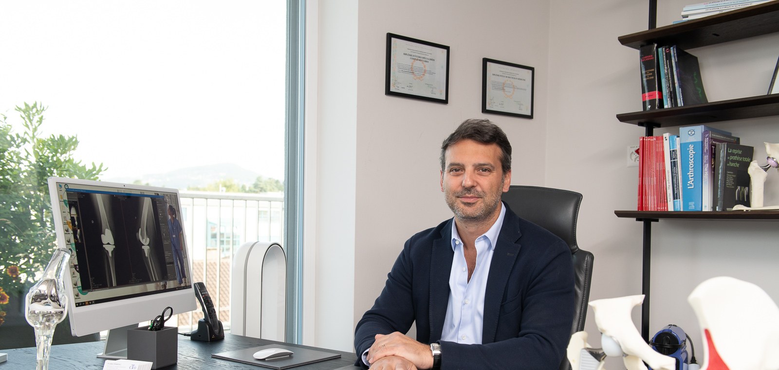 Dr Julien Stanovici